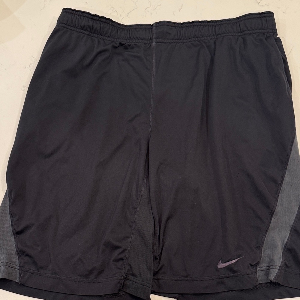 Nike Men's Black and Gray Athletic Shorts